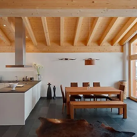 Sleeps 6 Wifi