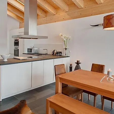 Sleeps 6 Wifi * Zermatt
